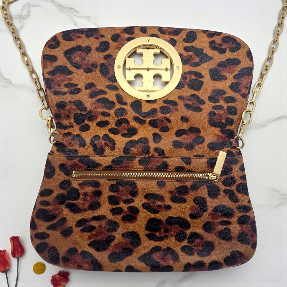 Tory Burch Ainsley Leopard Print Patent Leather Clutch Crossbody Gold Logo Bag - Picture 9 of 17